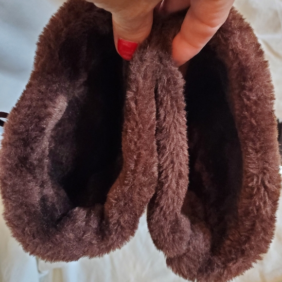 Boots - Picture 4 of 8